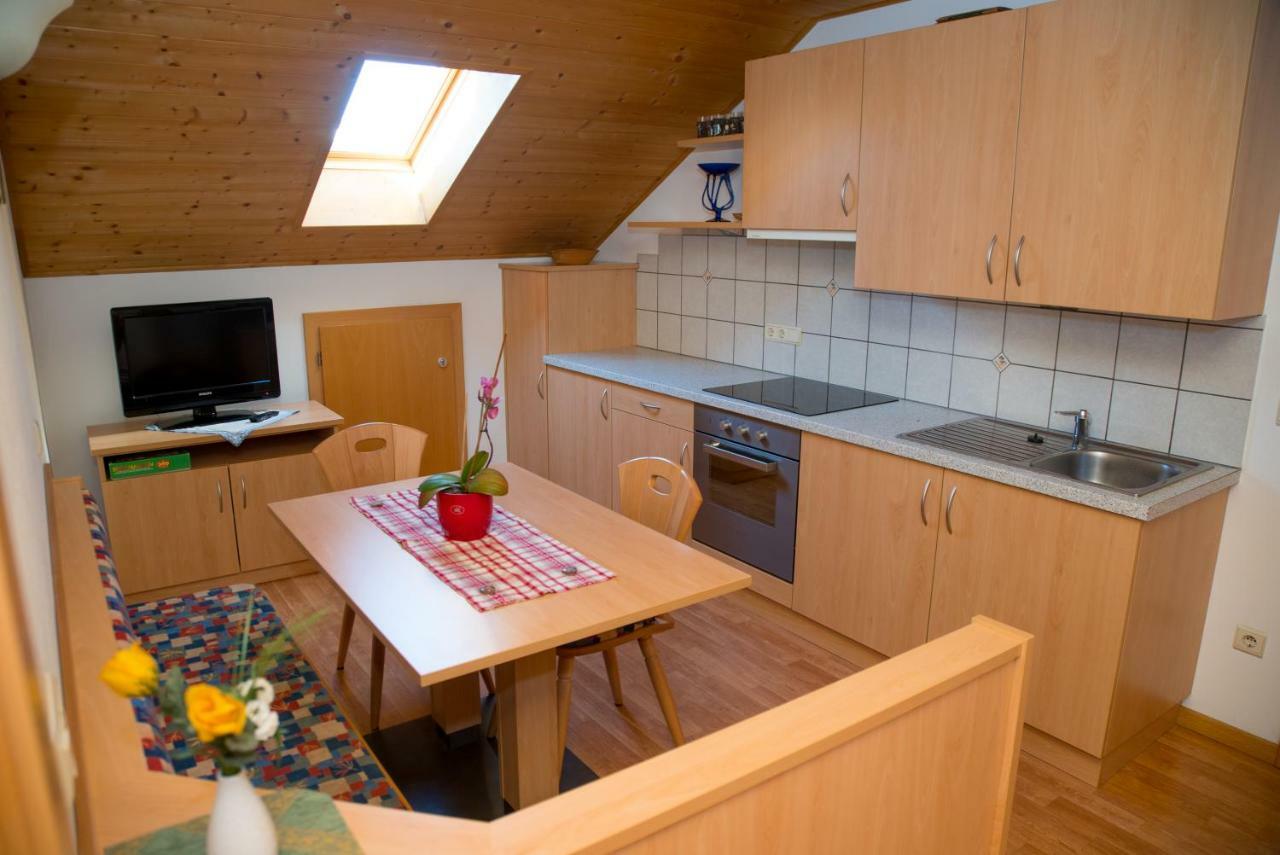 Stegerhof Apartamento Monguelfo-Tesido / Welsberg-Taisten Exterior foto